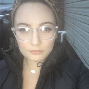 Meet your Posher, Stacy